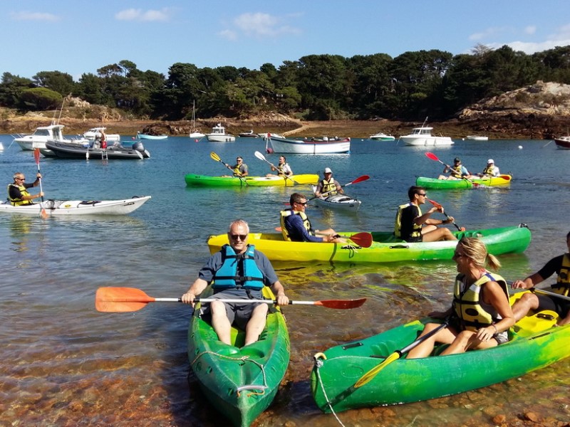 team building canoe kayak