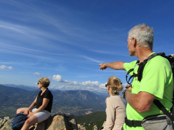 teambuilding corse randonnée pédestre montagne guide