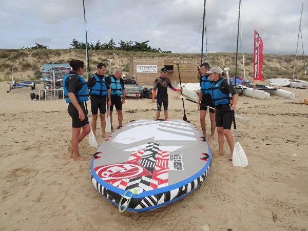 challenge nautique paddle teambuilding séminaire d'entreprise ile de ré la rochelle