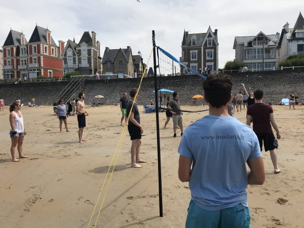 beach party activités teambuildingolympiades saint malo ile de cézembre teambuilding séminaire