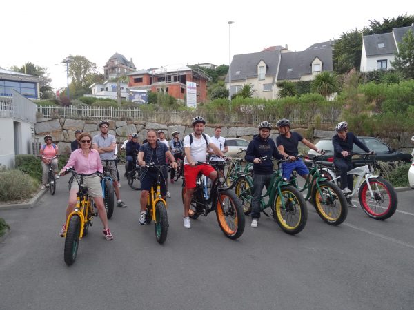 découverte en vélo de granville et les iles chausey avec insularis teambuilding séminaire entreprise