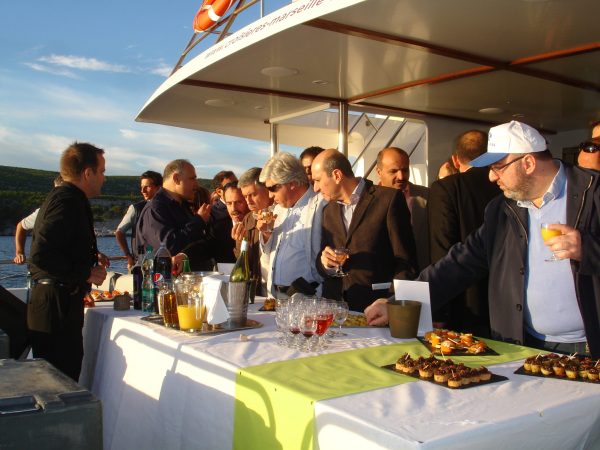 séminaire entreprise teambuilding incentive soirée croisière événement Les Calanques - Marseille - Cassis - Iles Frioul