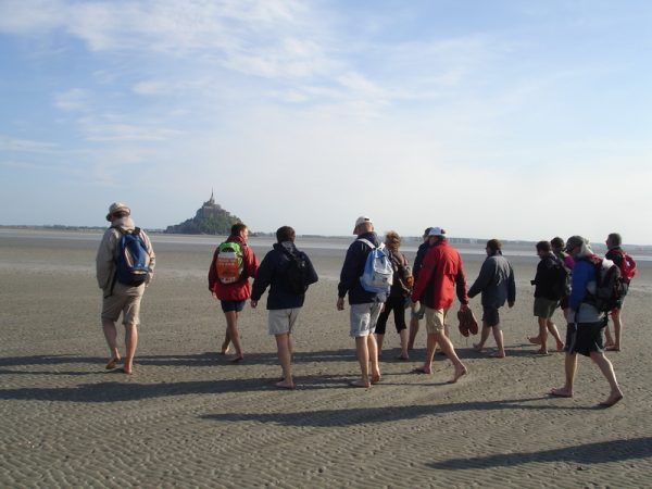 mont saint michel traversée a pied séminaire d'entreprise teambuilding