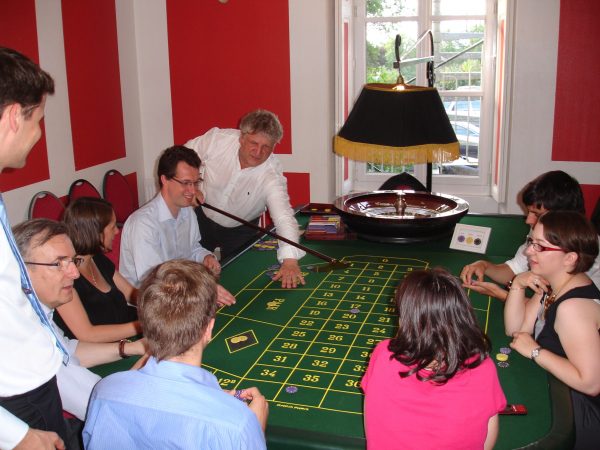 black jack roulette casino paris entre collegues teambuiding fun
