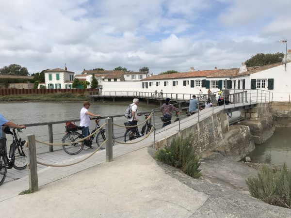 rallye vélo vtt vélo éléctrique ile de ré la rochelle séminaire teambuilding