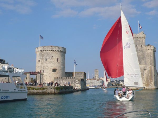 sortie en mer régate événement teambuilding séminaire ile de ré la rochelle